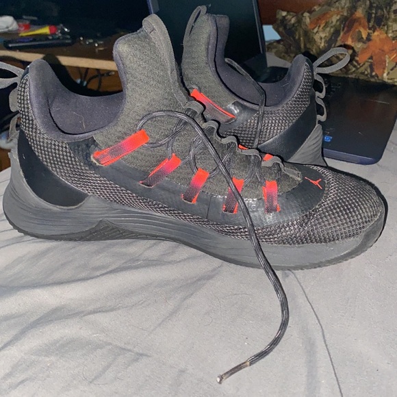 Jordan ultra fly 2 low (infrared size 8) - Picture 5 of 10